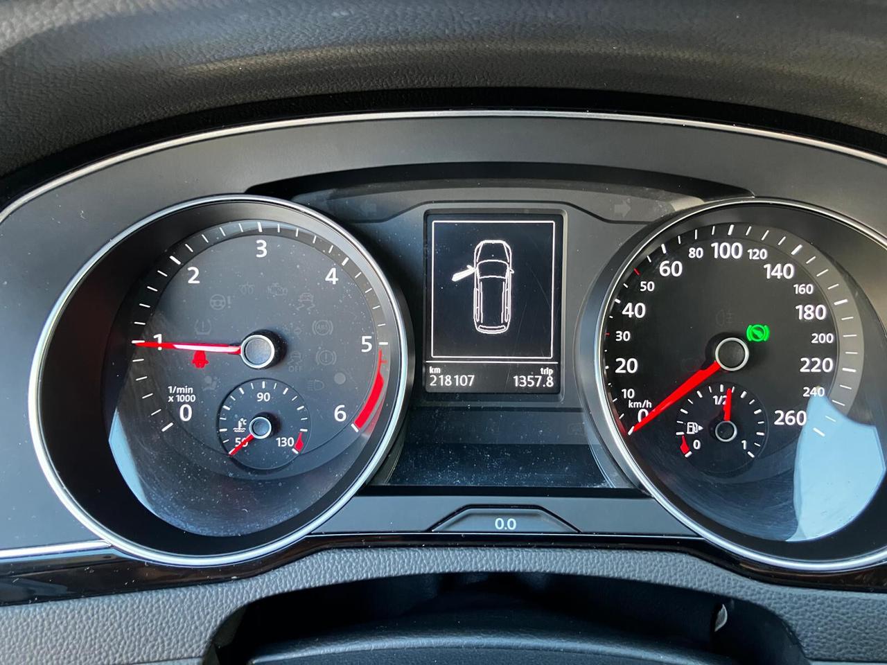VOLKSWAGEN PASSAT variant 2.0 TDI DSG Business APP/MIRROR LINK