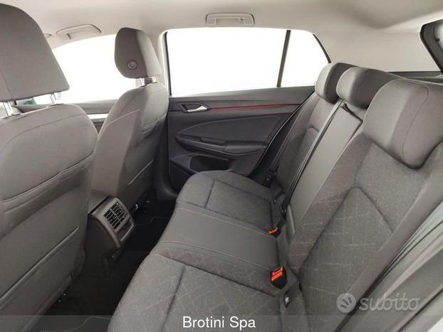 Volkswagen Golf 1.0 eTSI EVO DSG Life