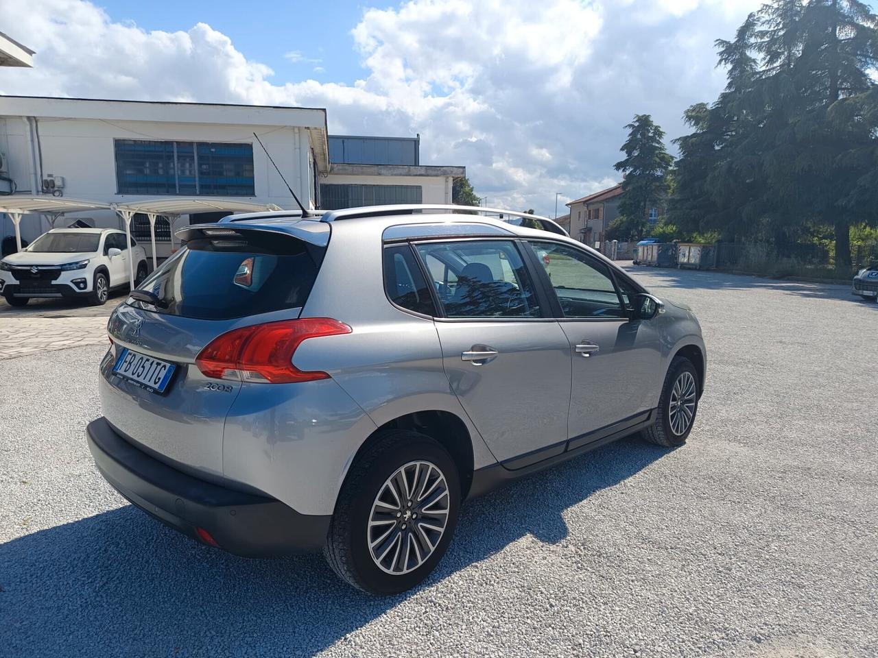 Peugeot 2008 PureTech 82 Allure Tua a 119€/mese