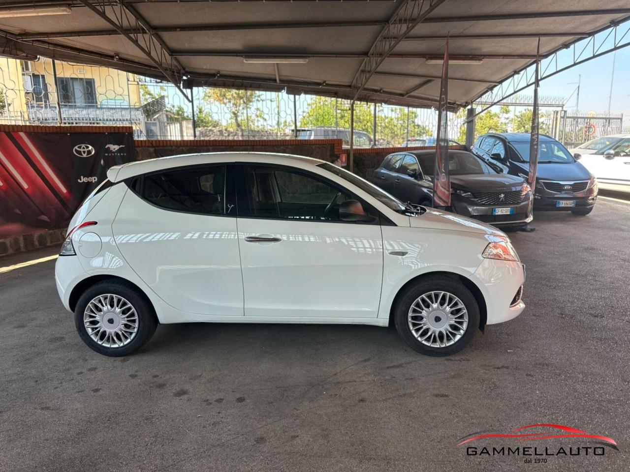 Lancia Ypsilon 1.2 GPL Silver 69cv E6