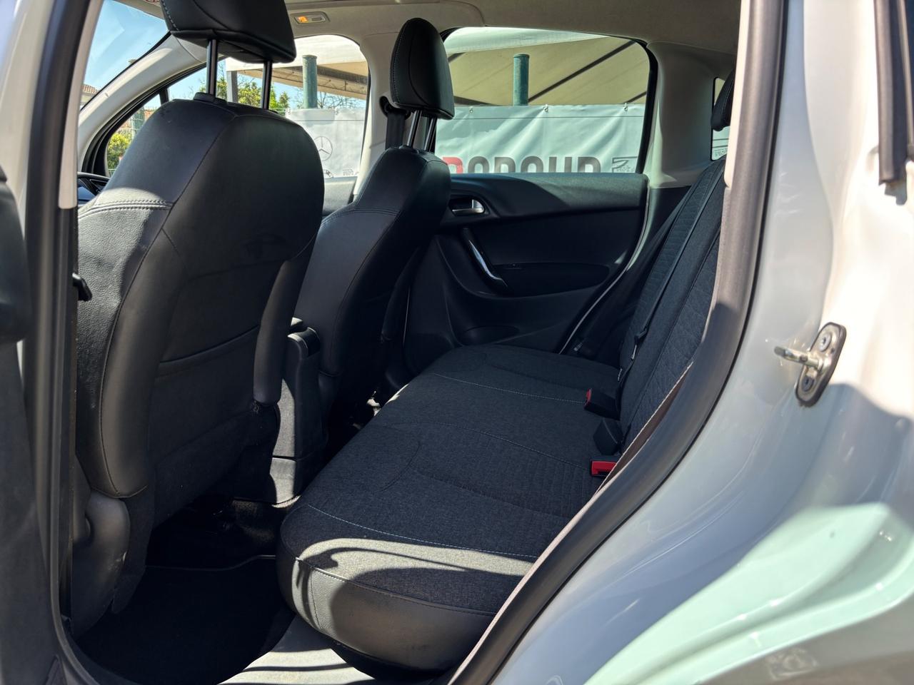 Citroen C3 1.2 82CV Exclusive-12/2015"KM 59.000"