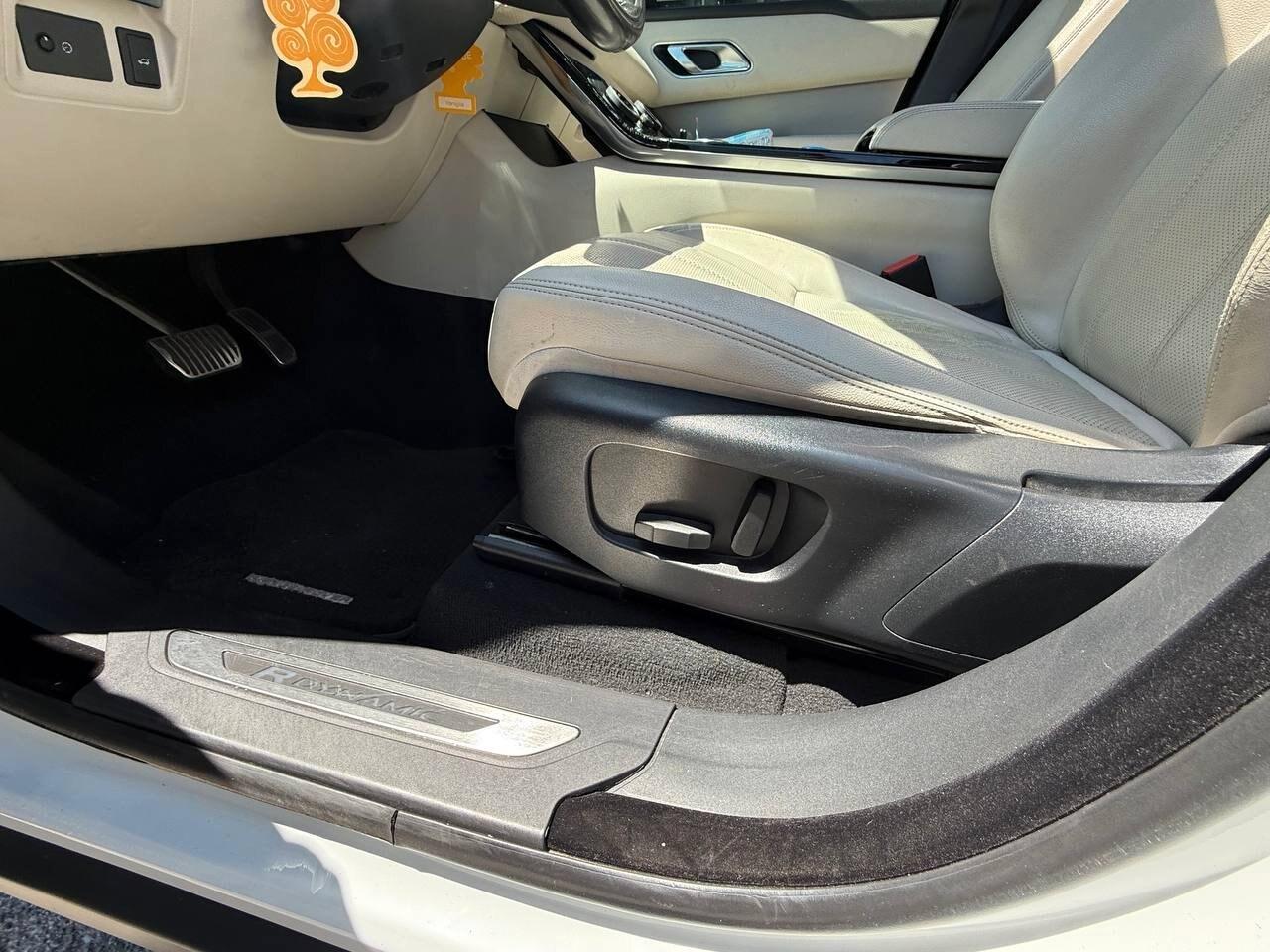LAND ROVER Range Rover Velar Range Rover Velar ...