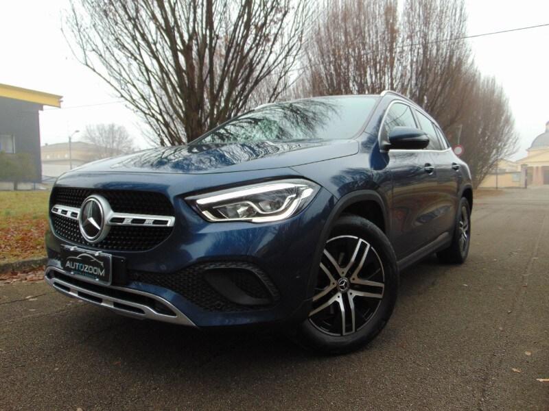 MERCEDES GLA (H247) GLA 200 Automatic ...