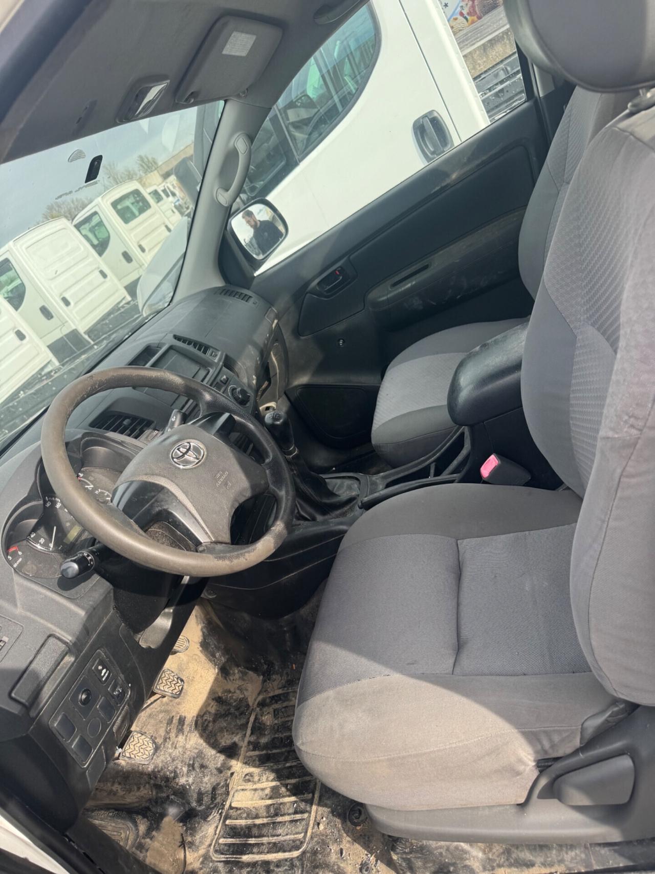 Toyota Hylux anno 2015 cc 2.5 diesel