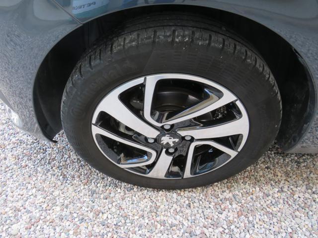 PEUGEOT 108 VTi 72 S&S 5 porte Allure
