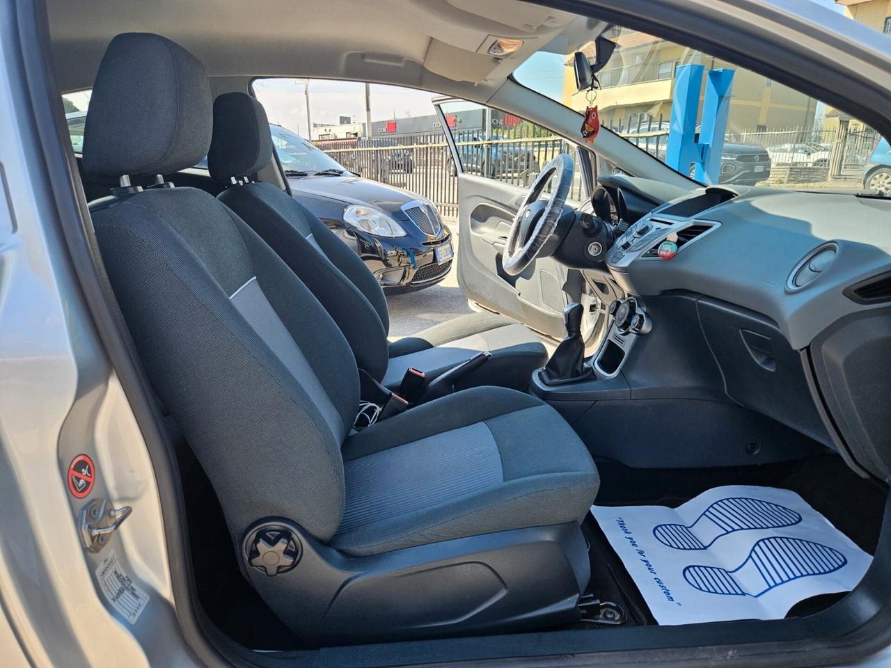 Ford Fiesta 1.2 82CV 3 porte Titanium