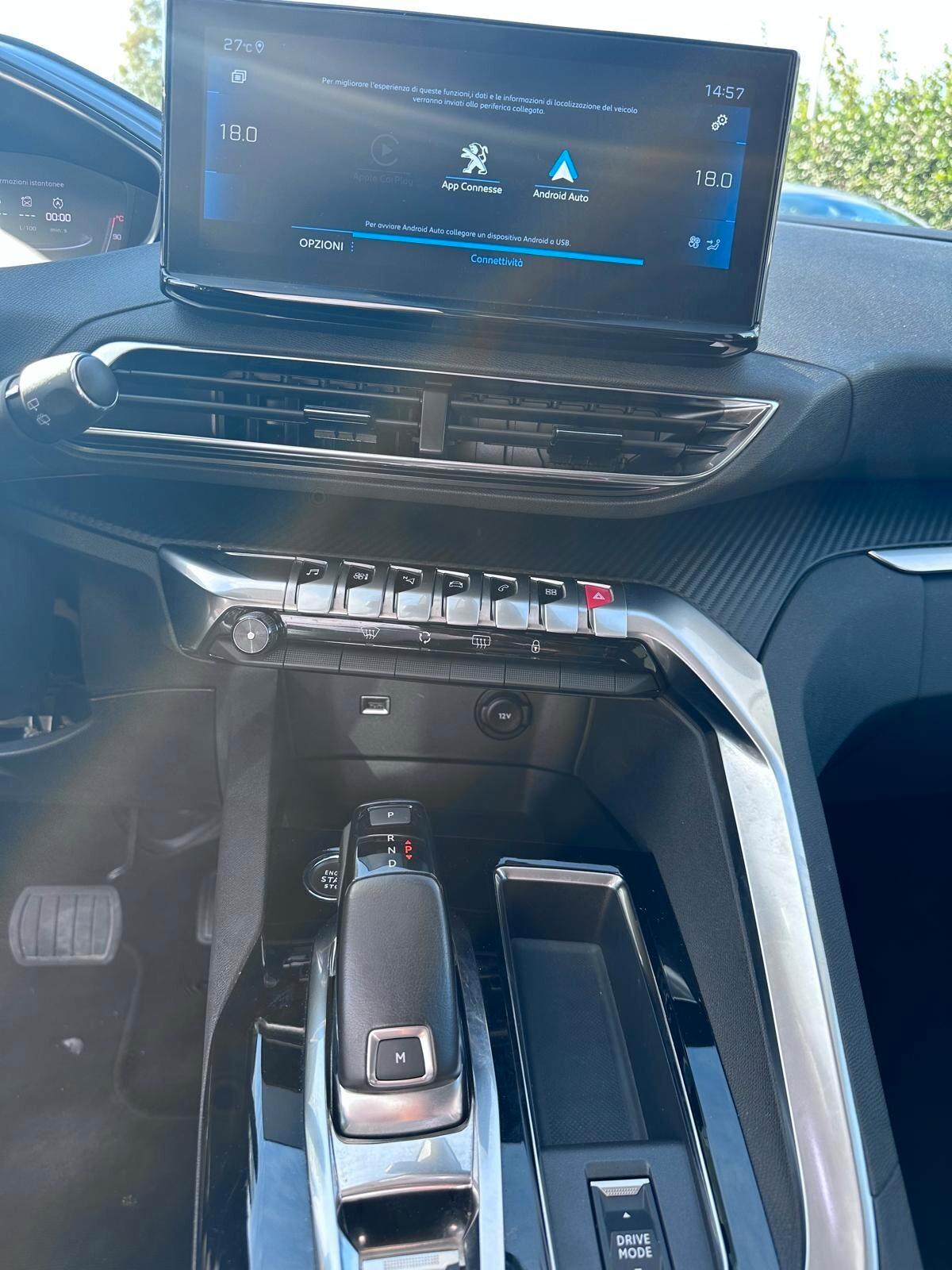 Peugeot 3008 BlueHDi 130 S&S EAT8 Active Pack