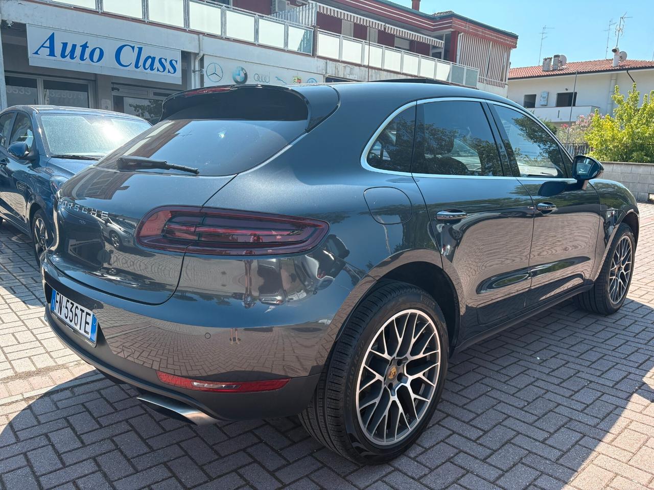 Porsche Macan 2.0