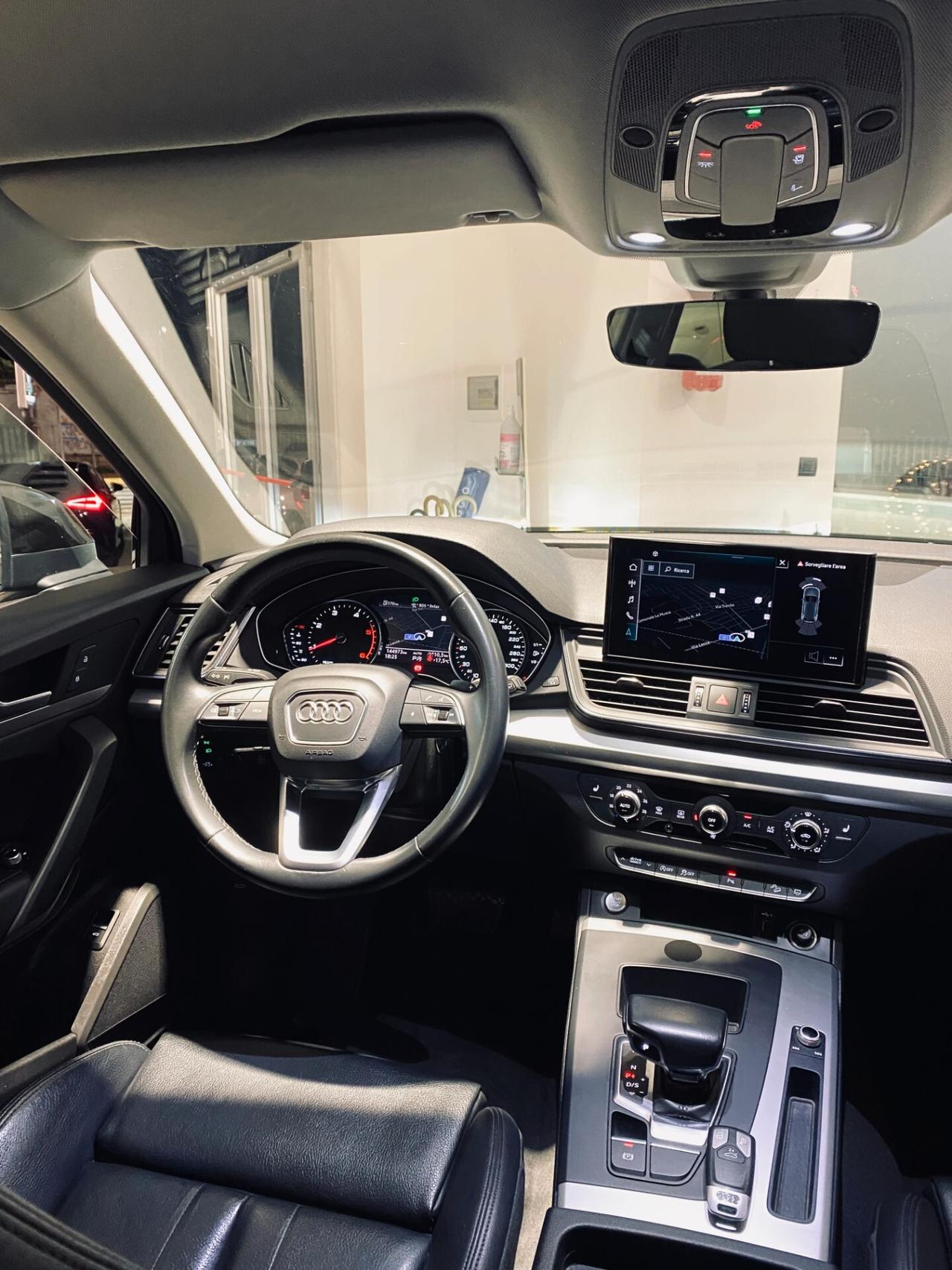 Audi Q5 30 TDI S tronic Business