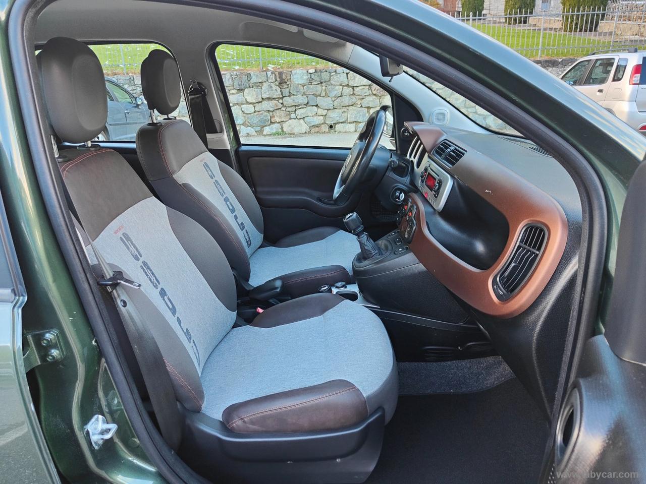 FIAT Panda Cross 4x4 GANCIO TRAINO