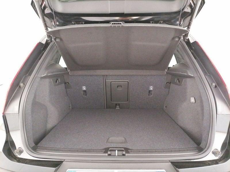 Volvo XC40 1.5 t3 Momentum Pro 163cv auto my21