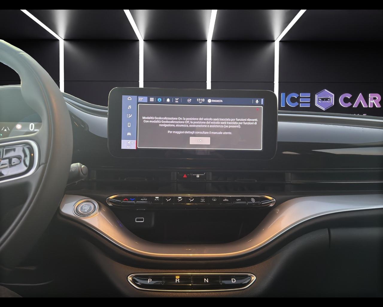 FIAT 500e - 500e Berlina 42 kWh Icon +