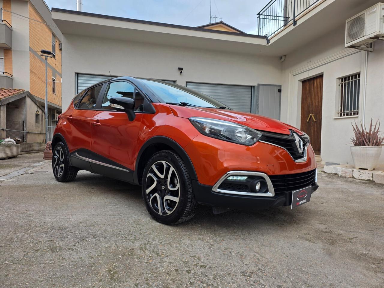 Renault Captur 1.5 dCi 90CV - CAMBIO AUTOMATICO