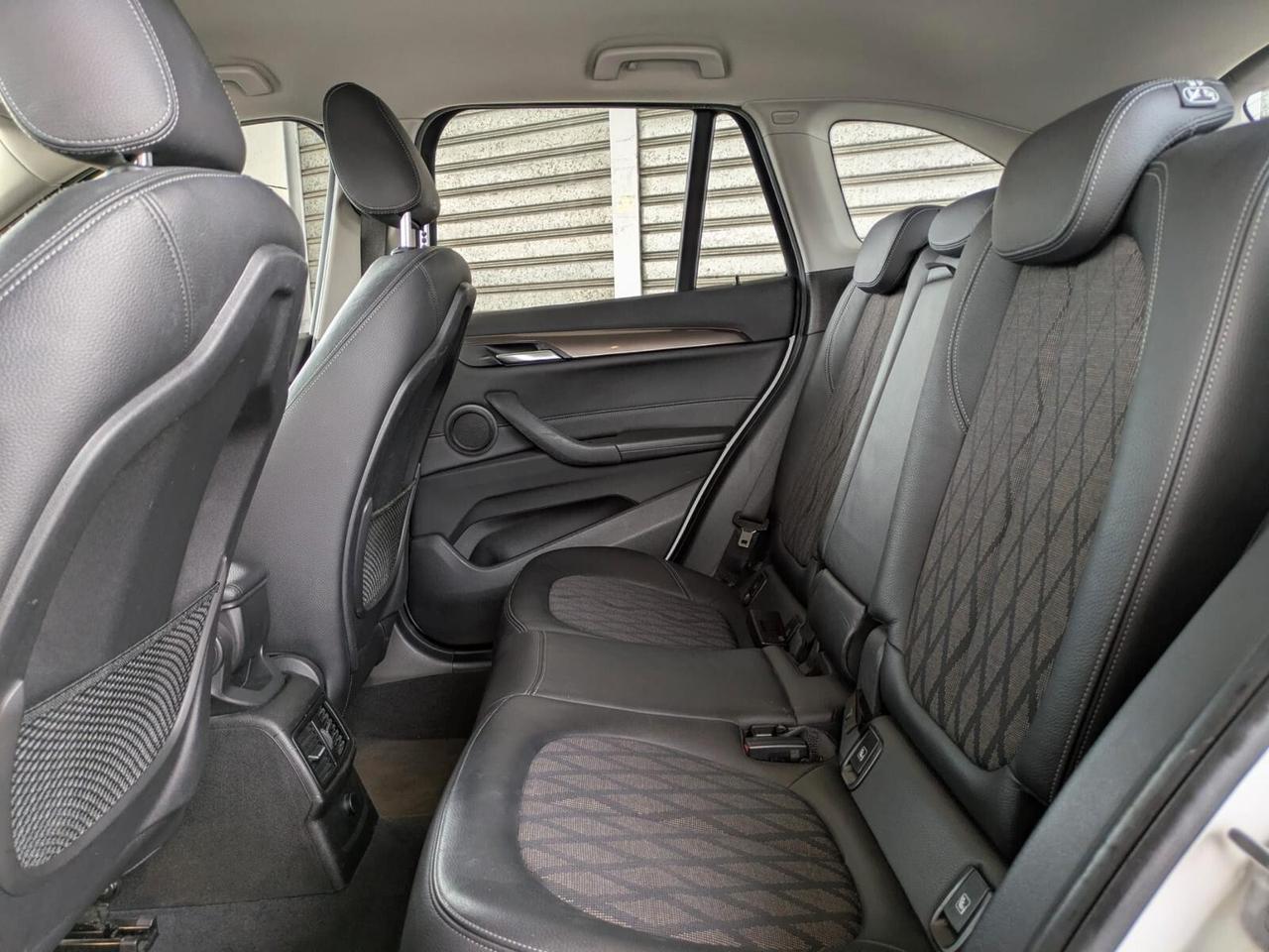 Bmw X1 sDrive18d M-Sport