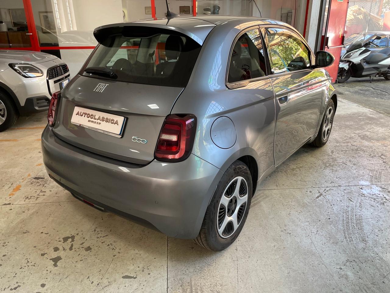 Fiat 500e Berlina 42 kWh passion ELETTRICA!!!