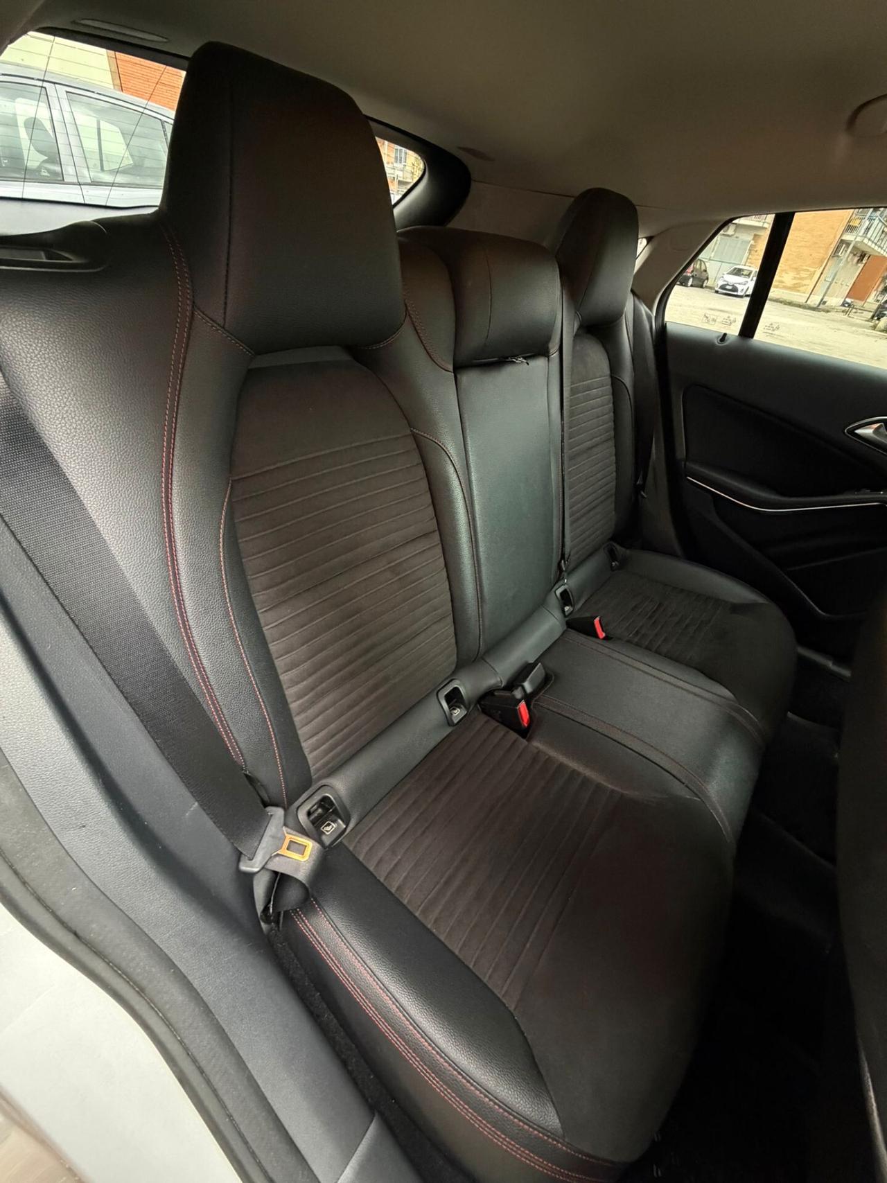 Mercedes-benz CLA 200 D SW AUTOMATIC PREMIUM