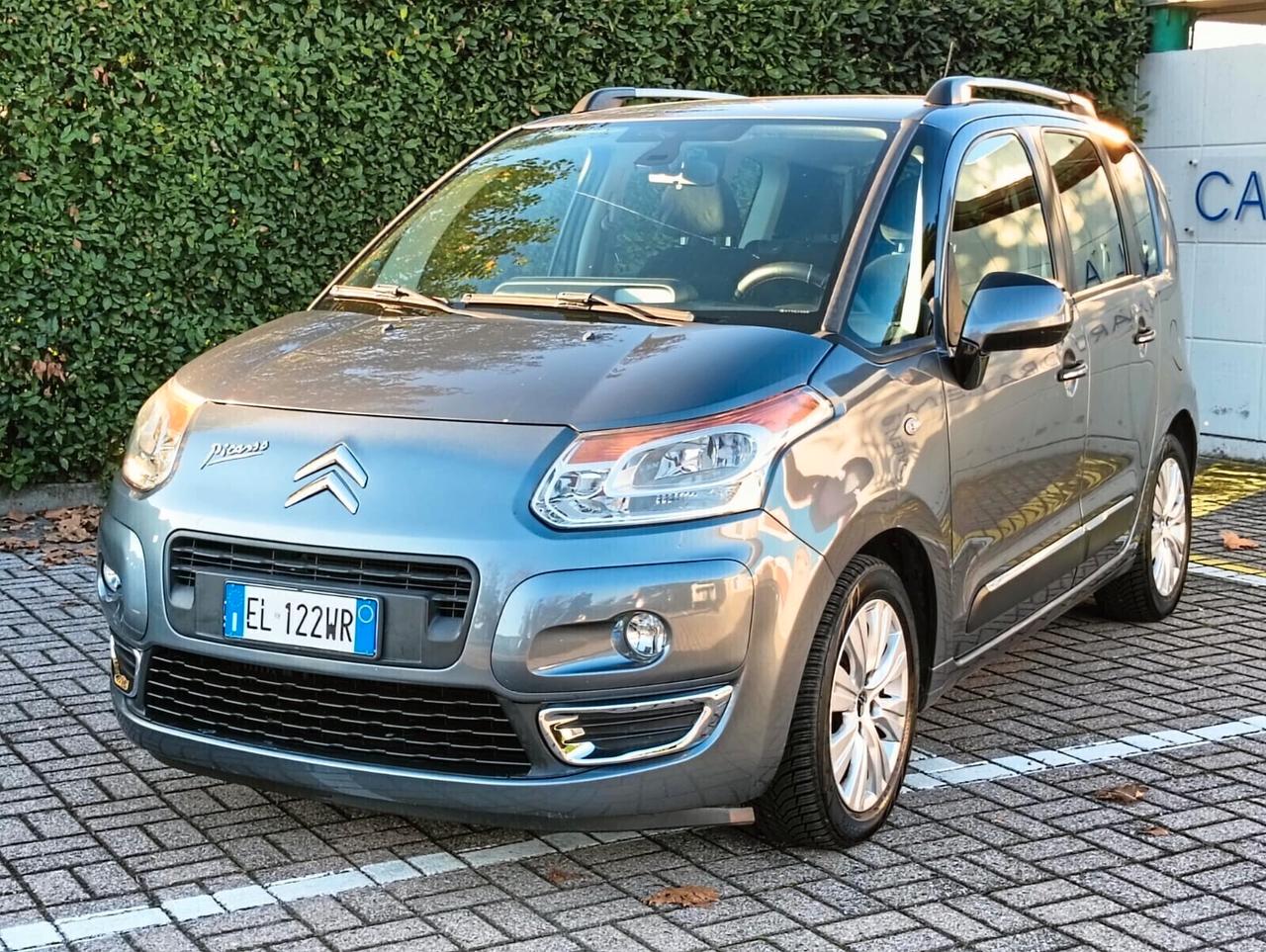 Citroen C3 Picasso 1.6 HDi 90 Exclusive Theatre.CELL 320 147 1147 WHATSAPP