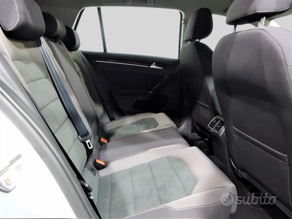 Volkswagen Golf 5p 1.6 tdi Highline 115cv