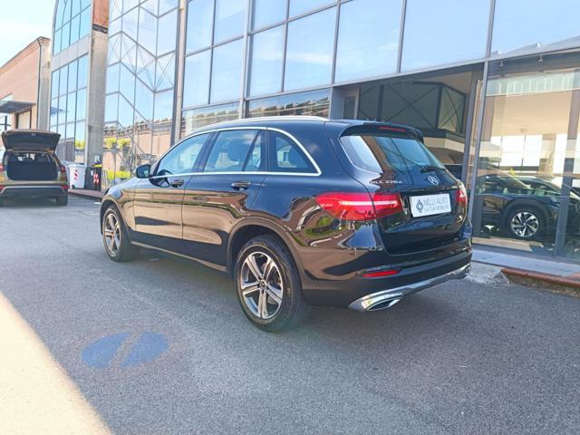 MERCEDES-BENZ GLC 220 d 4Matic Business