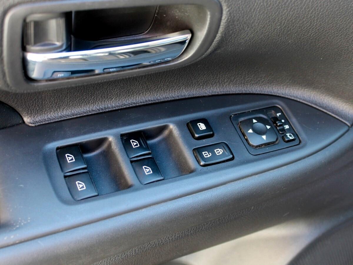 Mitsubishi Outlander 2.0 2WD GPL Bi-fuel CVT Instyle SDA