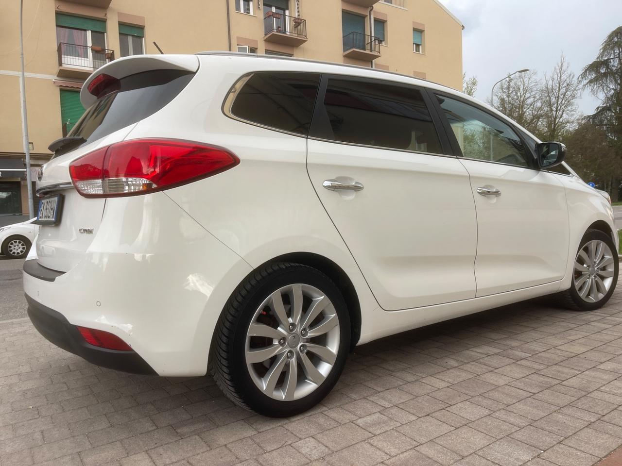 Kia Carens 1.7 CRDi 115 CV Class 7 posti