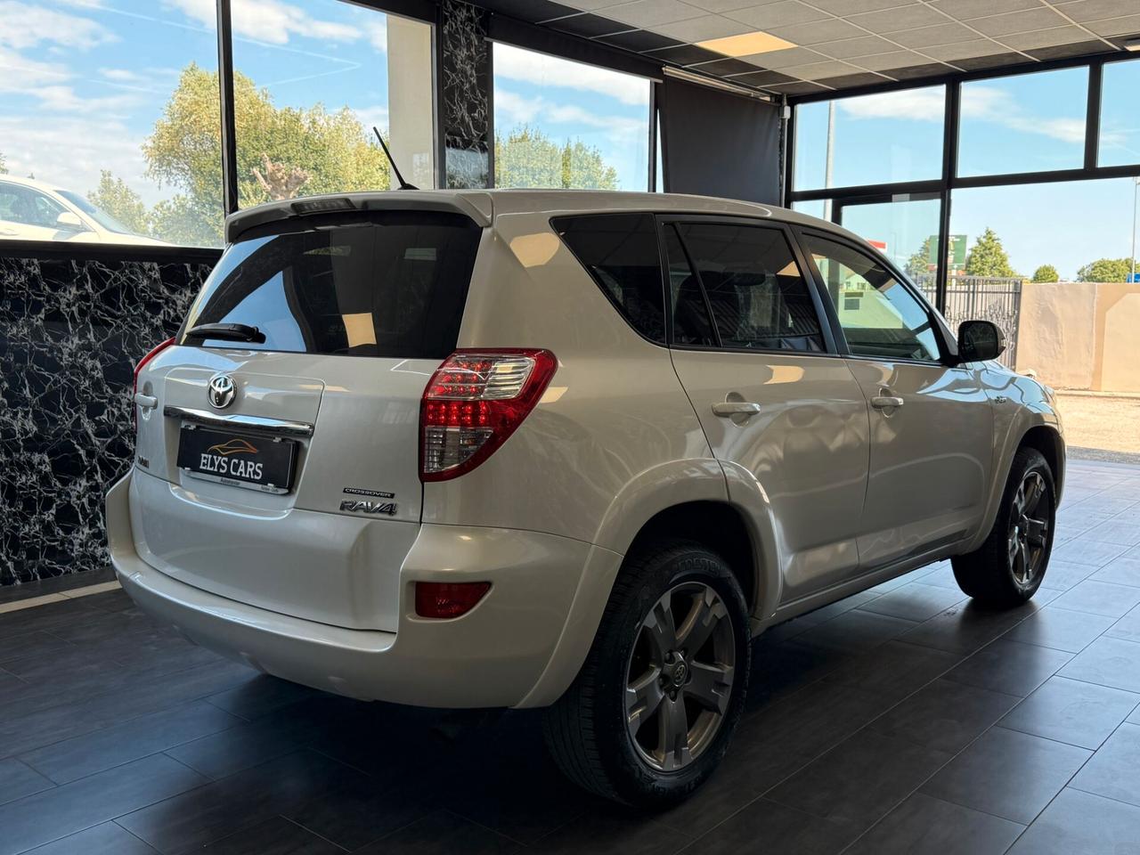 Toyota RAV 4 RAV4 Crossport 2.2 D-4D 150 CV Lounge