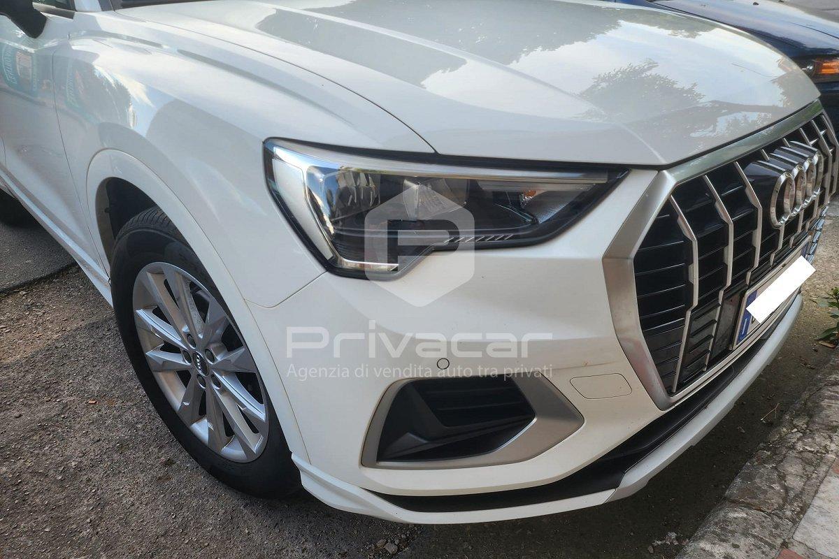 AUDI Q3 35 TDI S tronic