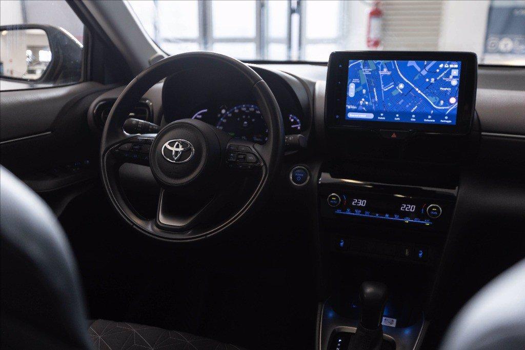 TOYOTA Yaris Cross 1.5h Lounge fwd 116cv e-cvt del 2022