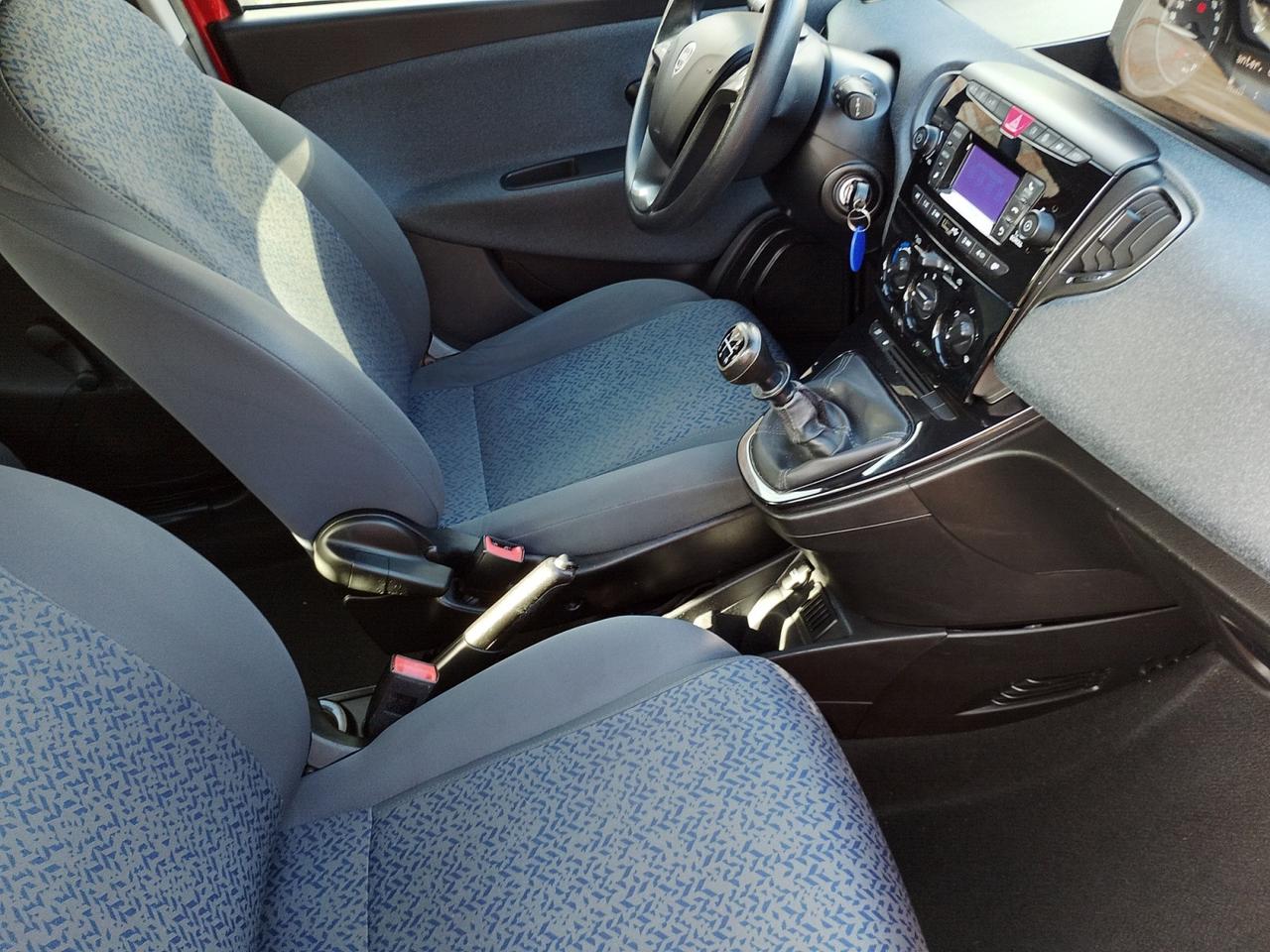 Lancia Ypsilon 1.2 Gold Gpl 69cv