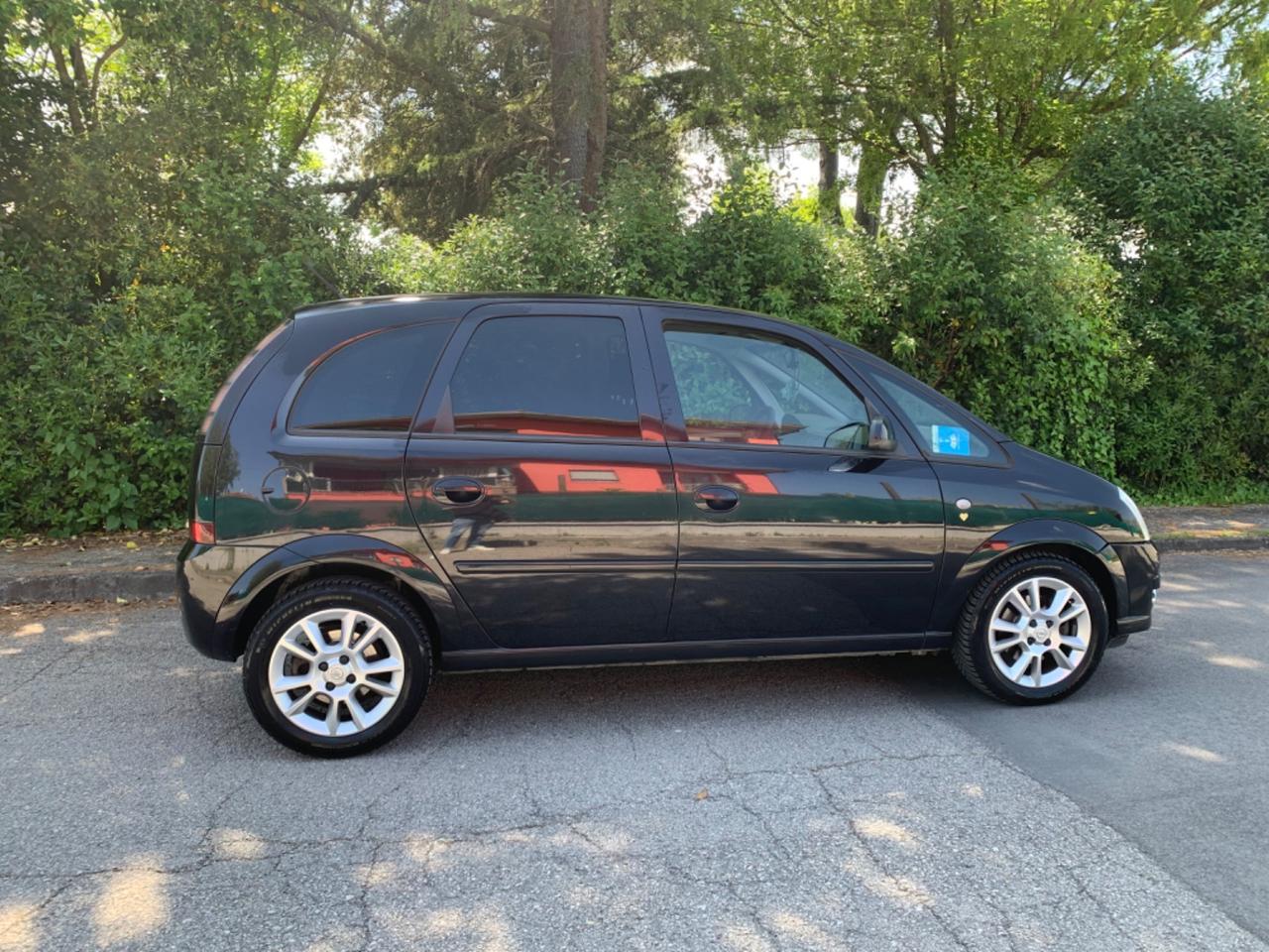 Opel Meriva 1.3 CDTI accessoriata neopatentati