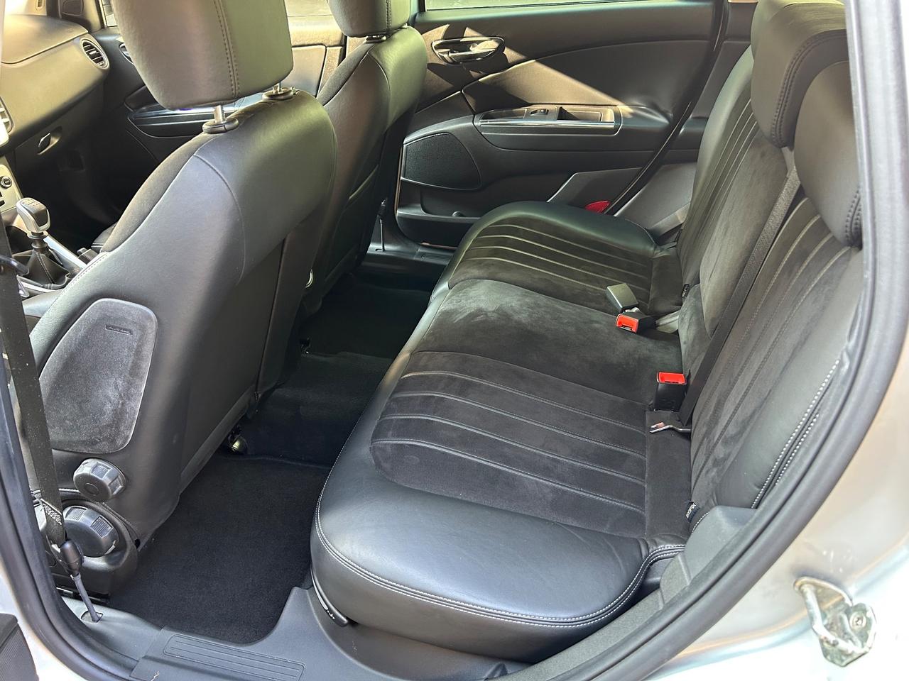 Lancia Delta 1.6 MJT DPF 105 CV Gold