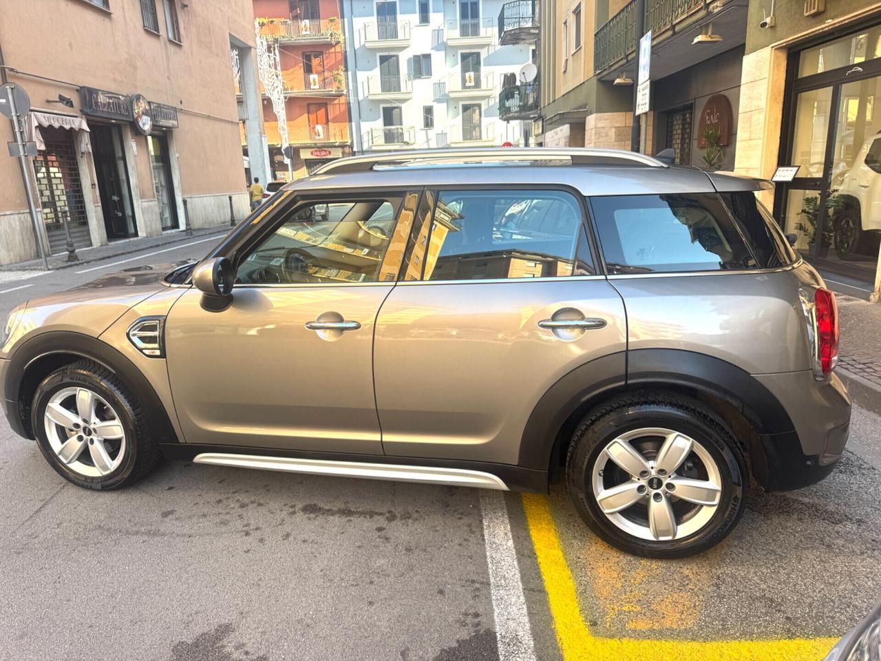 Mini One Cooper D Countryman 1.5d 116cv