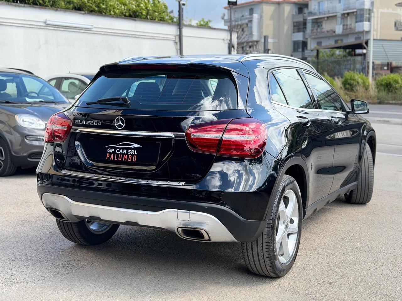Mercedes-benz GLA 220 d Automatic PREMIUM