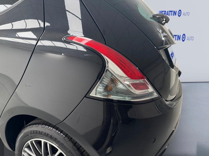 LANCIA YPSILON 1.0 FIREFLY 5 PORTE S&S