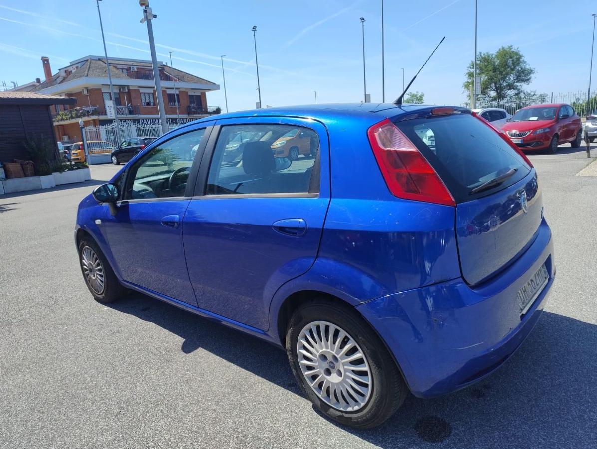 FIAT Grande Punto 1.4 5 porte GPL Dynamic