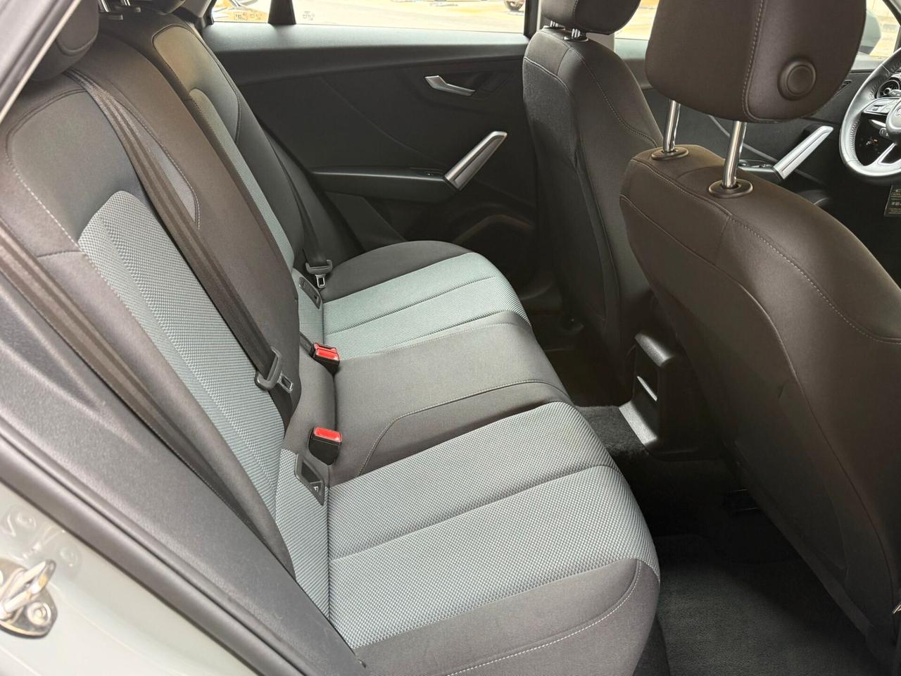 Audi Q2 30 TDI S tronic Business 1.6 Diesel 116cv