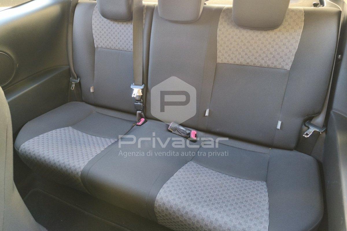 TOYOTA Yaris 1.0 3 porte Active