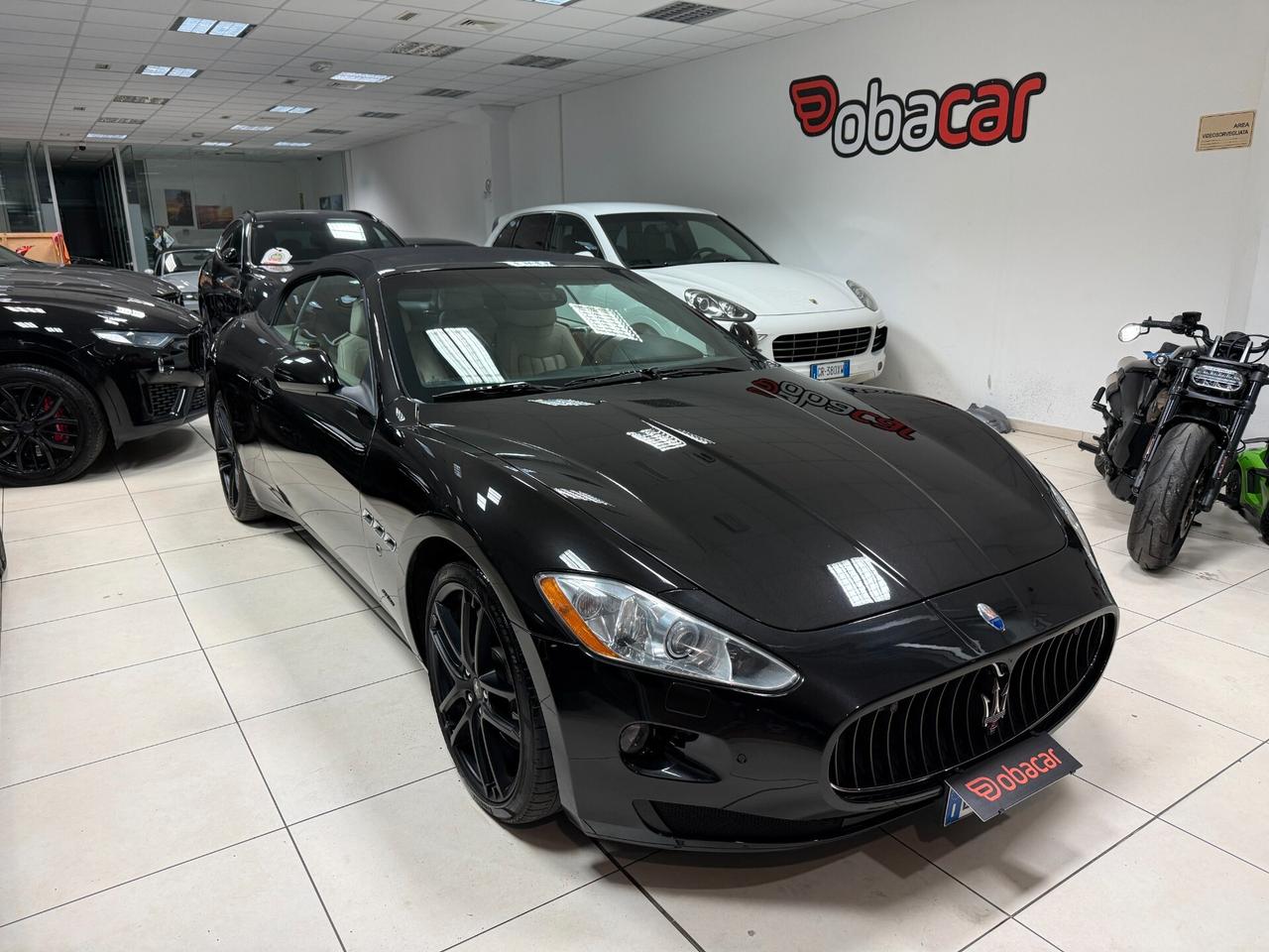 Maserati GranCabrio 4.7 V8