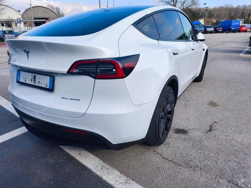 Tesla Model Y Long Range AWD