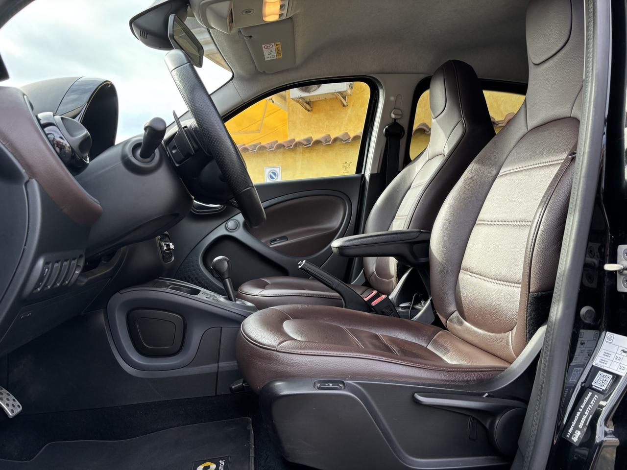 Smart ForFour ALL BLACK