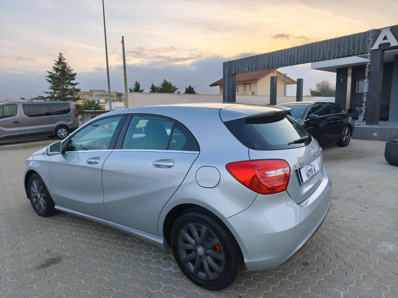 MERCEDES-BENZ A 180 CDI Executive