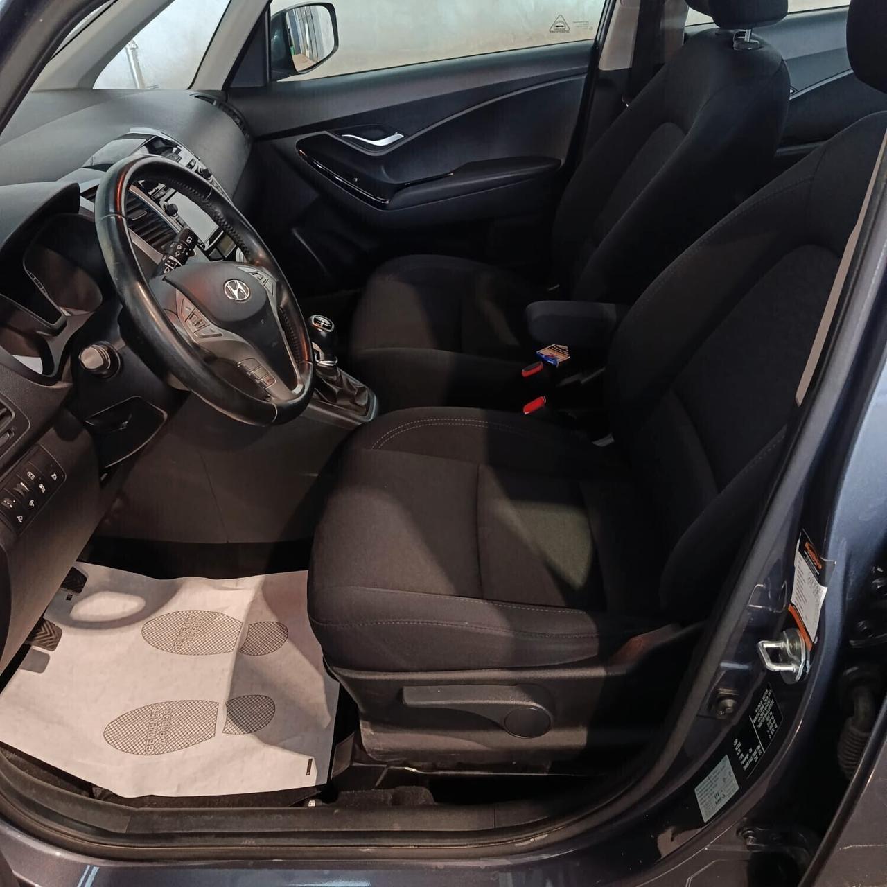 Hyundai iX20 1.4 DIESEL XPOSSIBLE FRIZIONE NUOVA