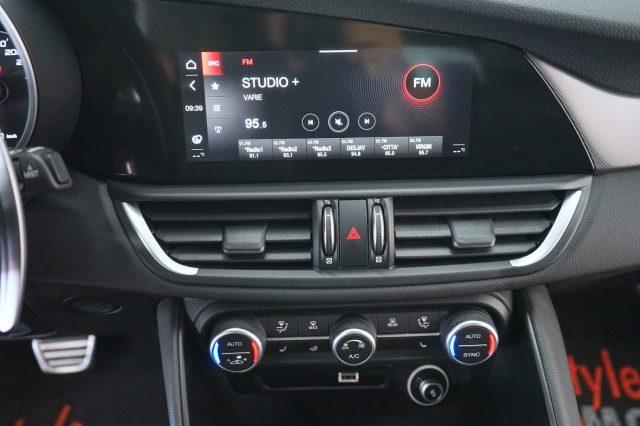ALFA ROMEO Giulia 2.2 Veloce 210 CV AT8 AWD Q4 Uniprop. Certificata