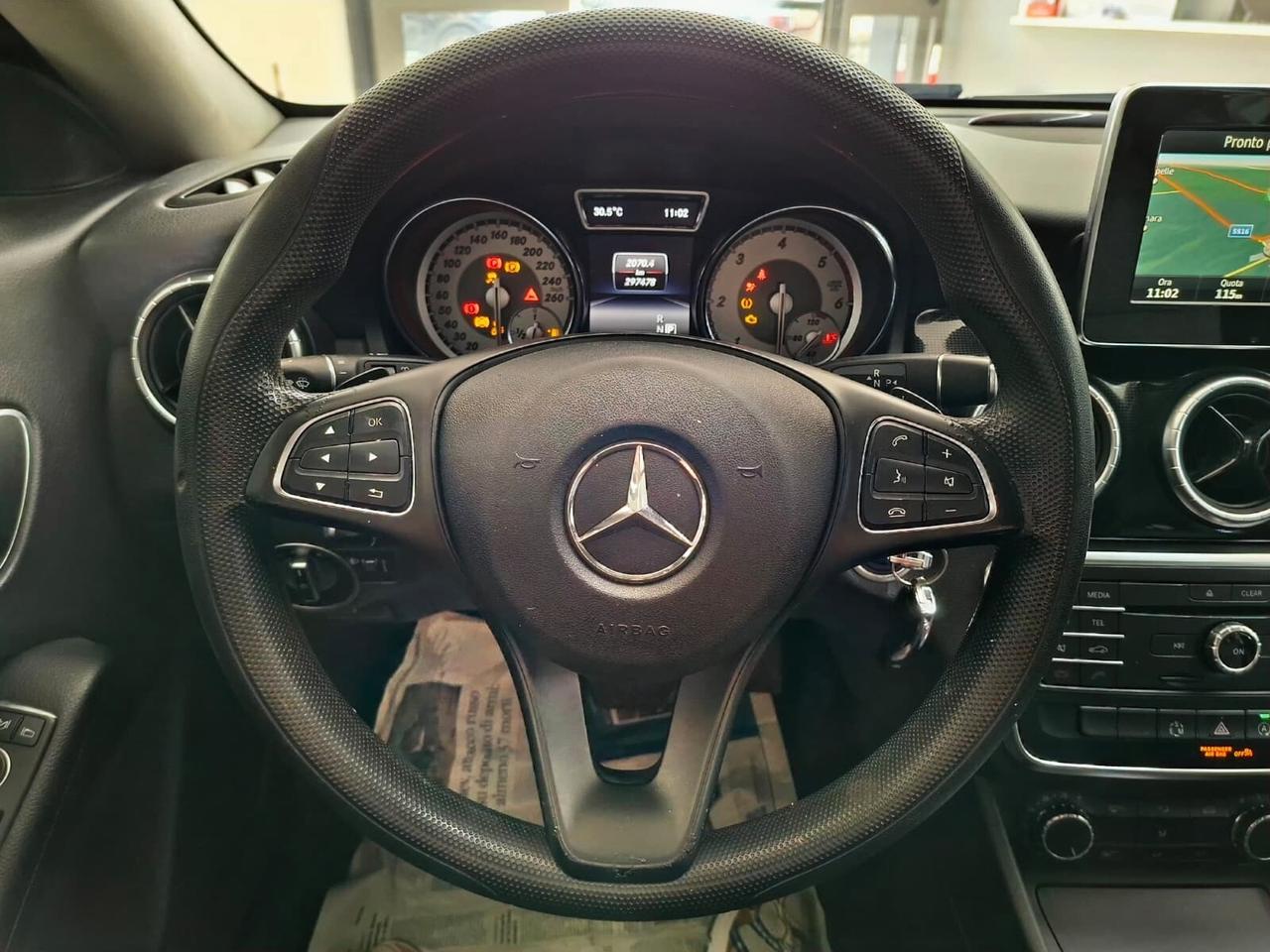 Mercedes CLA 200d S.W. 2.1 136cv Automatic Executive 2015