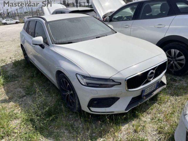 VOLVO V60 V60 2.0 b4 Momentum Business Pro auto - GG137JE