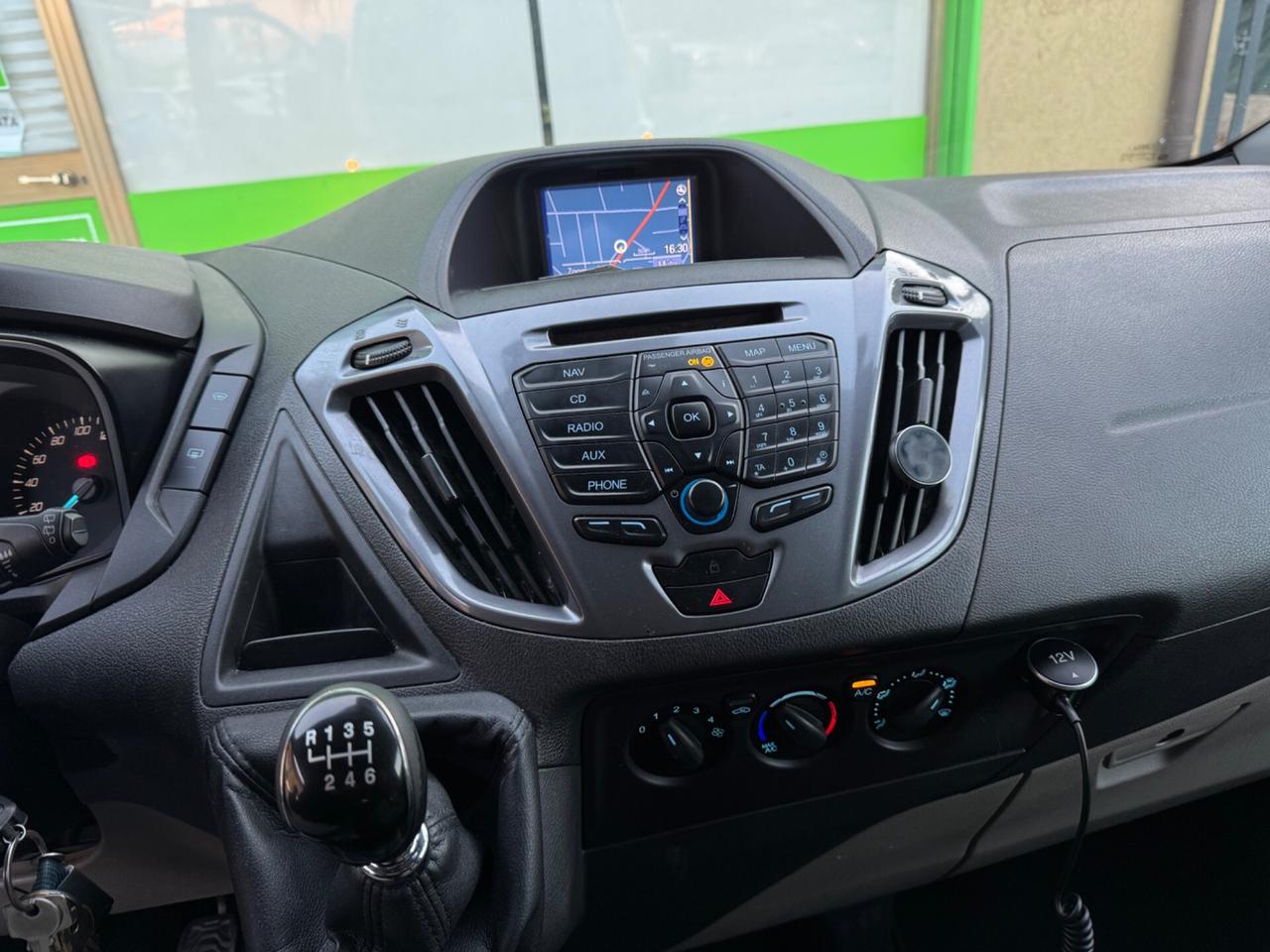 Ford Tourneo Custom 2.0 TDCi 130CV PL Titanium