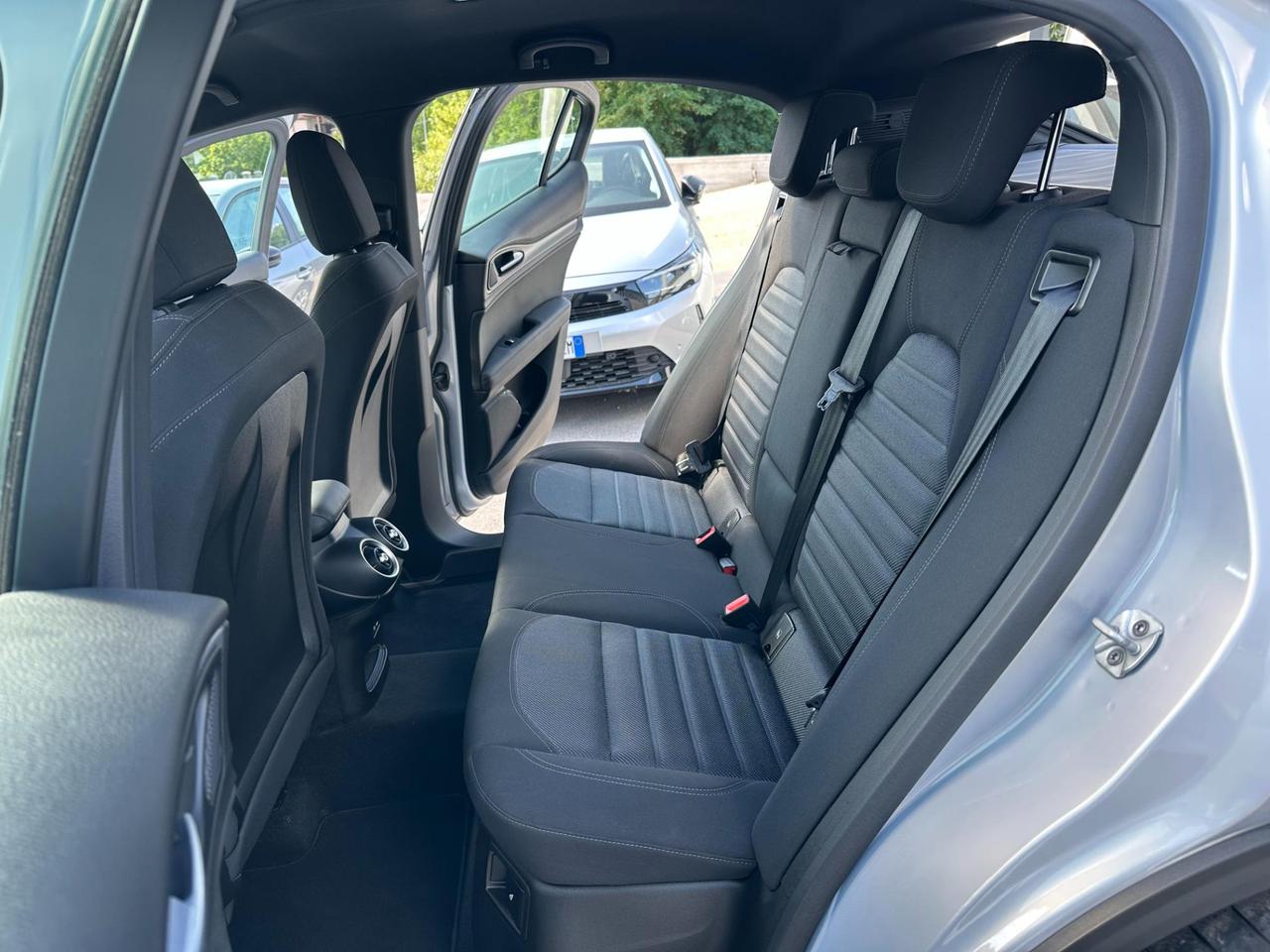 Alfa Romeo Stelvio 2.2 t Sprint rwd 160cv auto