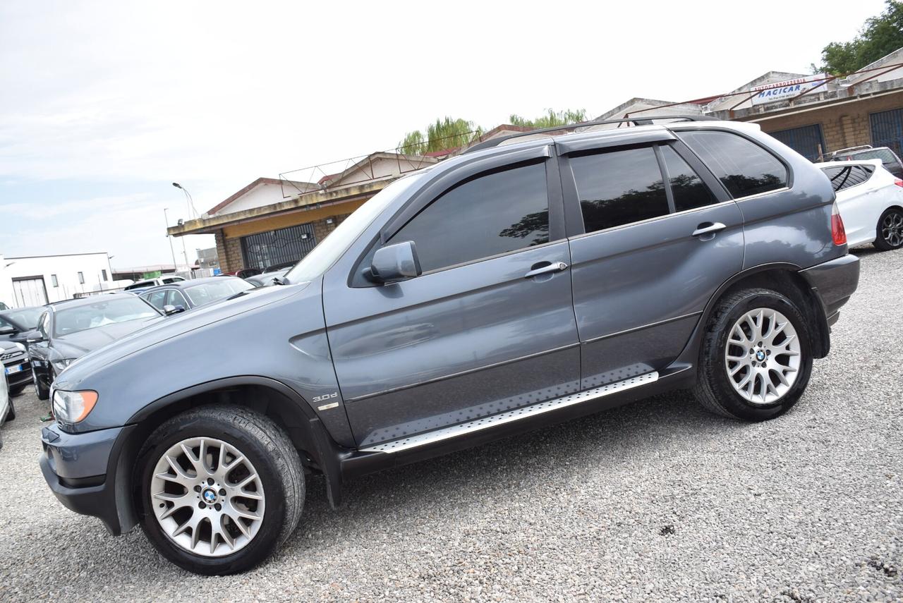 Bmw X5 3.0d 5m GANCIO TRAINO-NAVI-SENSORI-PELLE FULL
