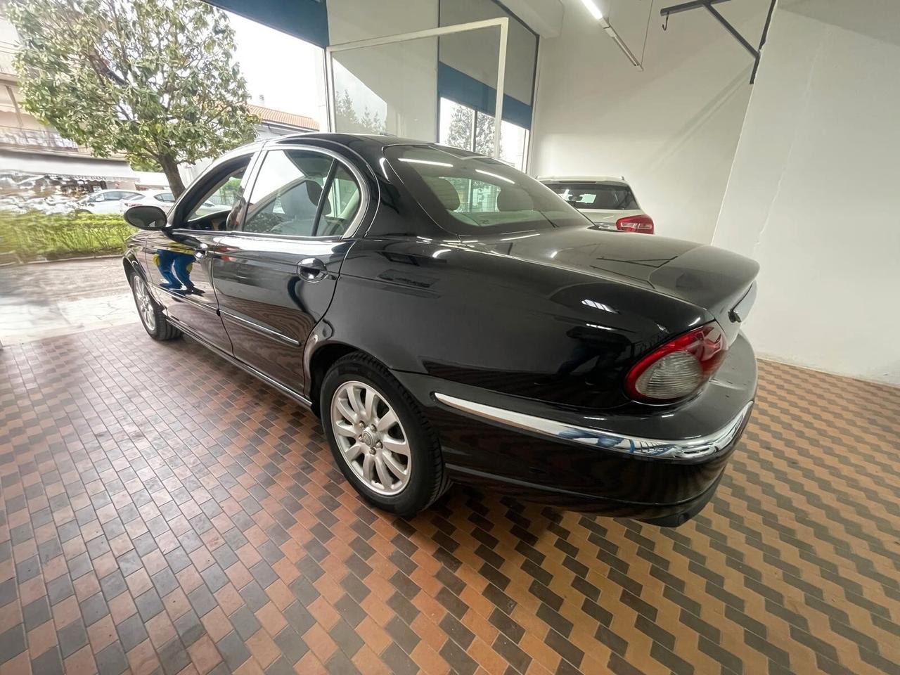 Jaguar X-Type 2.0D cat Executive EU3