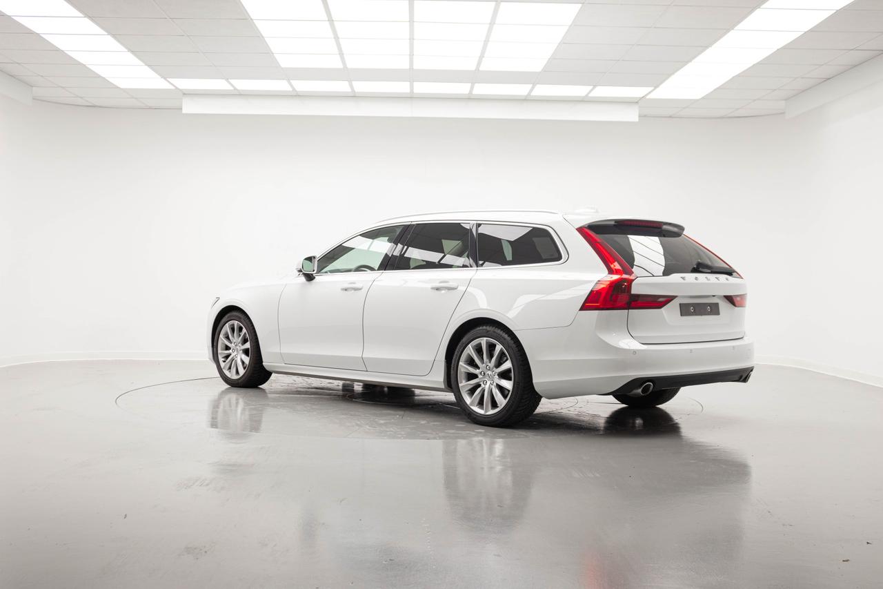 VOLVO V90 D3 GEARTRONIC MOMENTUM